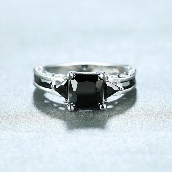 Delicate Silver Color Trendy Ring Black Zircon Stones Wedding Engagement Jewelry - Picture 3 of 4